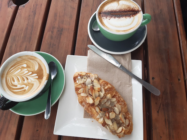 Comentarii opinii despre Hell Hole