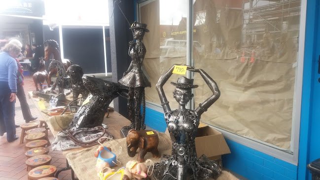 Volare Cambridge Phone number