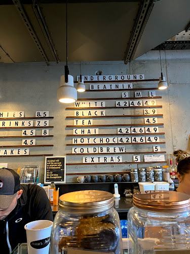 Comentarii opinii despre Eatery by Frank’s