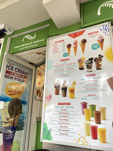 New Zealand Natural Mission Bay - Hospitality and gastronomy