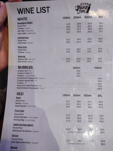 Retropolitan Social - Hospitality and gastronomy