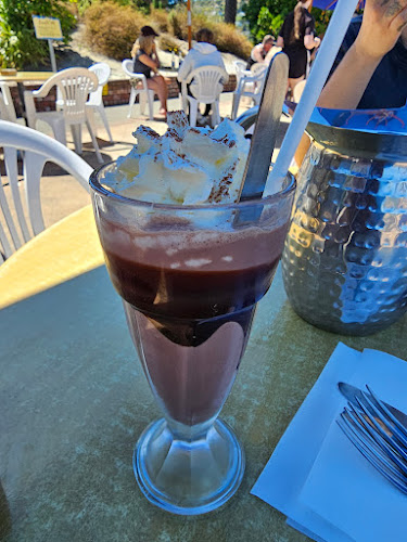 Tahuna Beach Reserve, Tahunanui, Nelson 7000, New Zealand