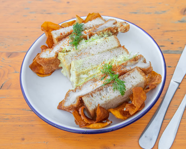 Young George - Hospitality and gastronomy