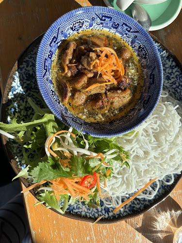 November Cafe Mairangi Bay - Hospitality and gastronomy