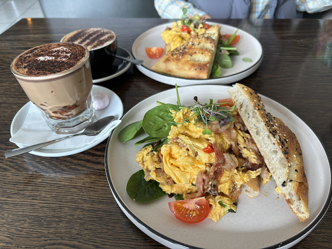 Vero Cafe - Hospitality and gastronomy