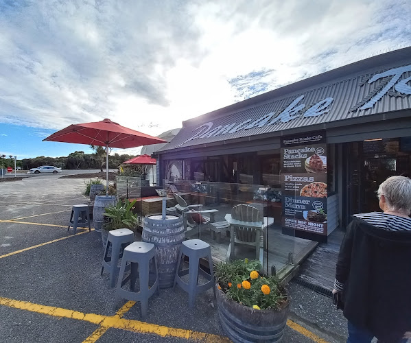 Opinii despre Pancake Rocks Cafe în Punakaiki - Hospitality and gastronomy