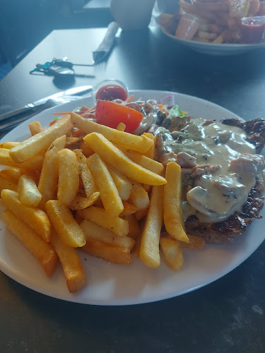 Grove Tavern - Hospitality and gastronomy