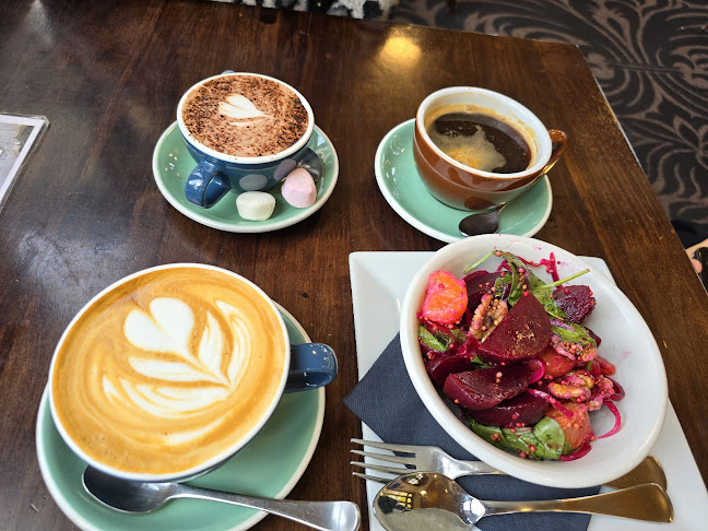 Staff Club Café & Buffet Restaurant - Dunedin