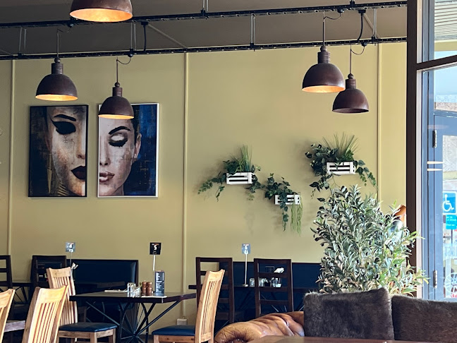 Main Street Cafe & Restaurant - Invercargill