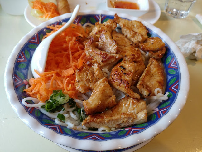 Mekong Cafe - Hospitality and gastronomy