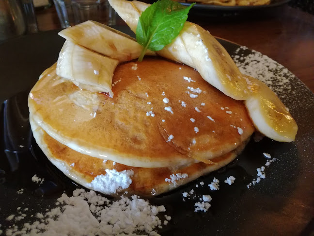 Beach Babylon - Wellington