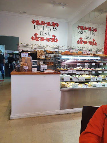 Petit Paris Phone number