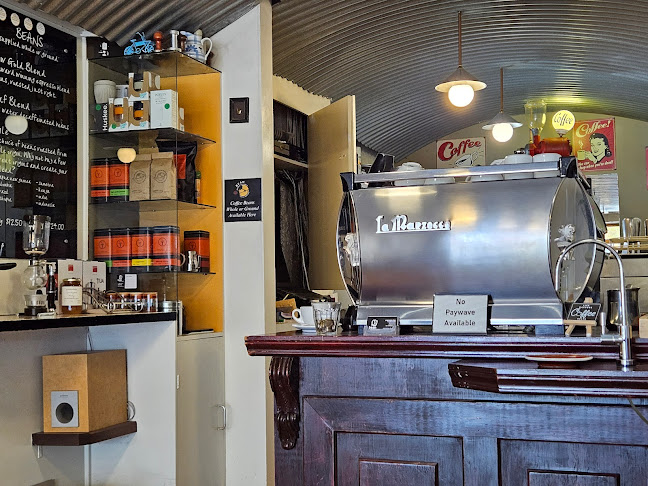 Comentarii opinii despre Bean Around The World Coffee Roastery