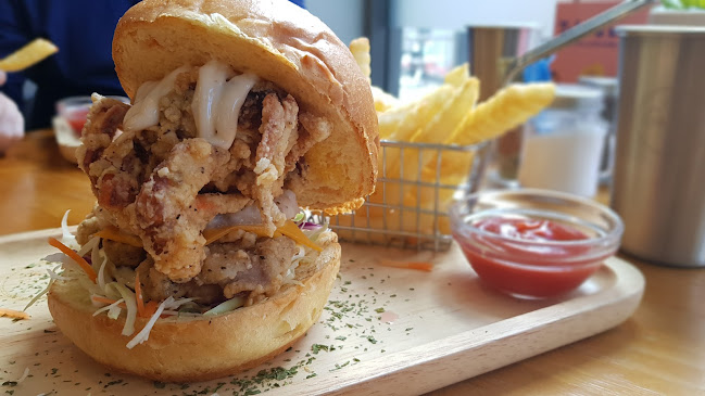 Gemini Cafe & Eatery - Wellington