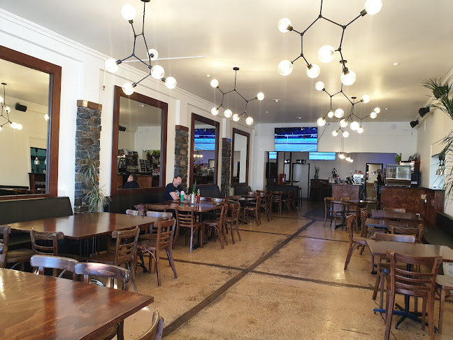 Opinii despre Cutlers Entertainment în Lower Hutt - Hospitality and gastronomy