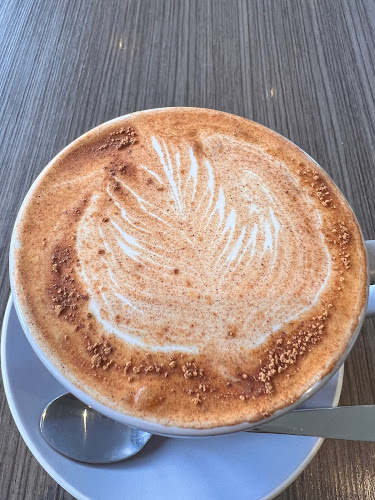 Comments and reviews of The Coffee Club Great South Road (Greenlane)