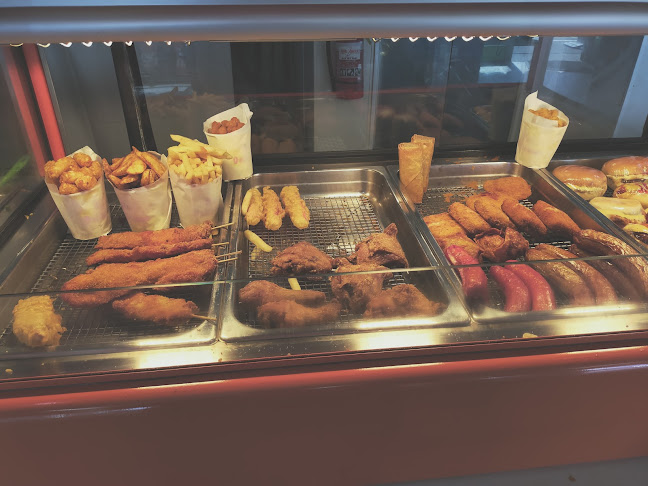 Comentarii opinii despre SK LUNCH BAR AND TAkEAWAY