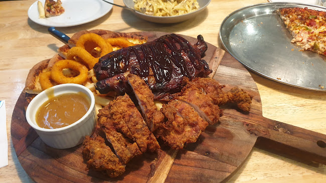 La Porchetta Restaurant Dunedin - Hospitality and gastronomy