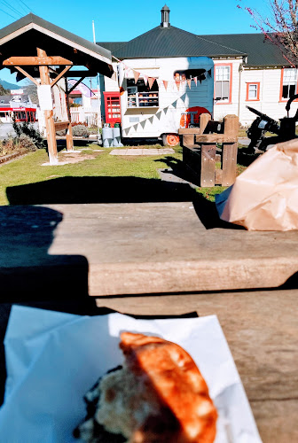 Tutaki Bakery - Richmond