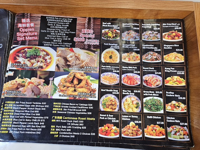 Oppies Restaurant & Takeaway