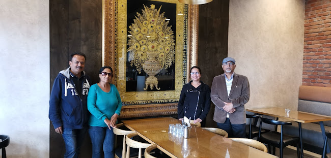 Comments and reviews of Mumbai Express