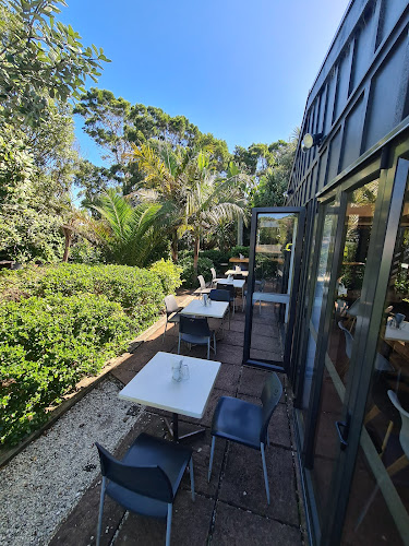 The Middle Restaurant and Bar Waiheke Island - Hospitality and gastronomy