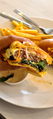 Opinii despre 160 Hobsonville Point Cafe în Auckland - Hospitality and gastronomy