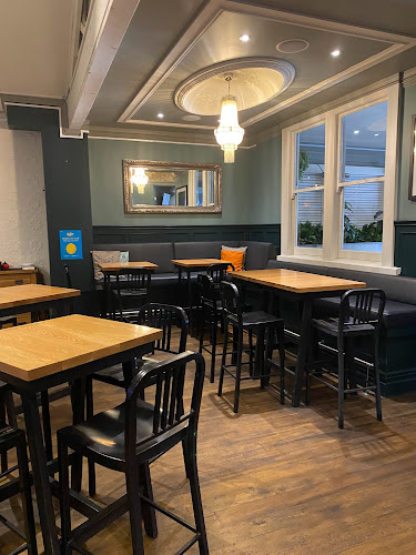 83 Birkenhead Avenue, Birkenhead, Auckland 0626, New Zealand