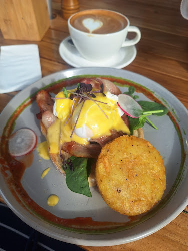 Comentarii opinii despre LuvCoffee