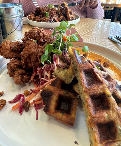 Comentarii opinii despre MELBA Karaka