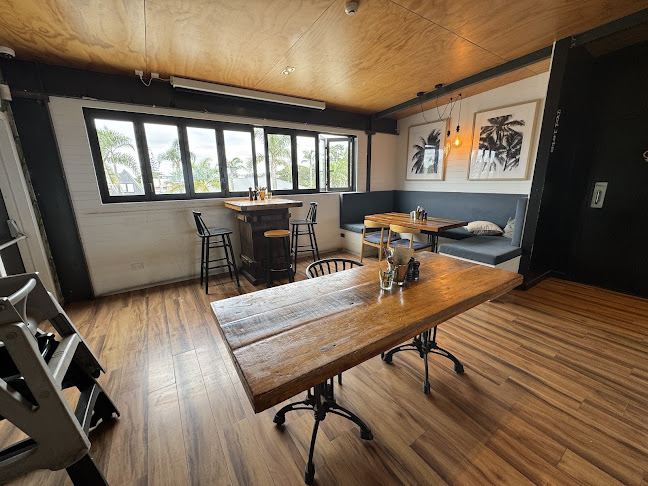 Comments and reviews of Coast Bar - Bites & Brews Orewa