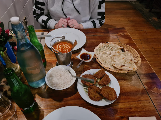 Curry n Kebabs Indian Restaurant - Hospitality and gastronomy