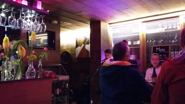 Comments and reviews of Aperitivo Balcony Bar & Kitchen