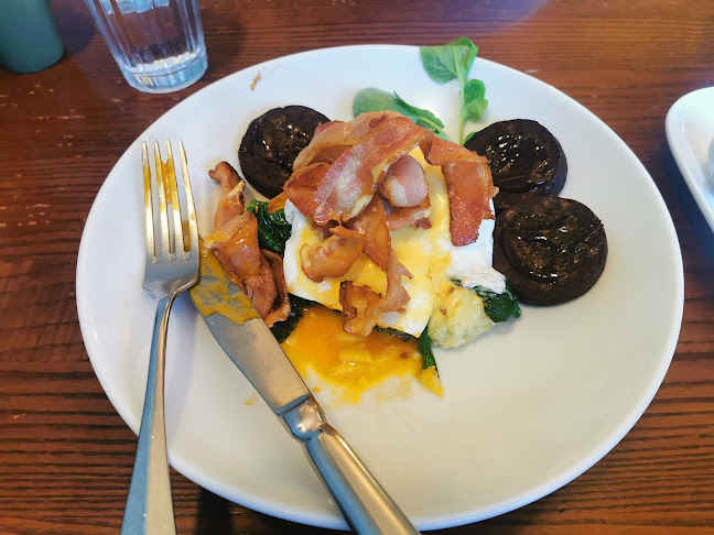 The Larder - Hospitality and gastronomy