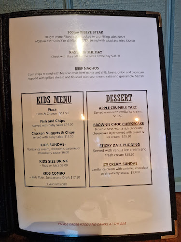 Groper Garage Bar & Restaurant - Hospitality and gastronomy