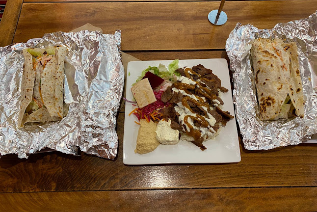 Turkuaz Cafe Kamo - Hospitality and gastronomy