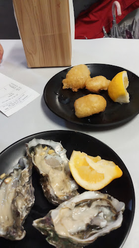 Oppies Restaurant & Takeaway - Hospitality and gastronomy