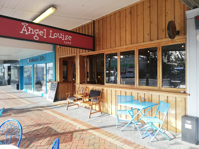Comments and reviews of Angel Louise Cafe
