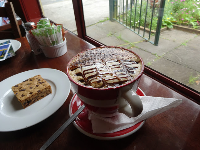 Reviews of The Broadway Tearooms & Bakery in Reefton - Hospitality and gastronomy