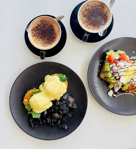 Beach Cafe Maraetai - Maraetai