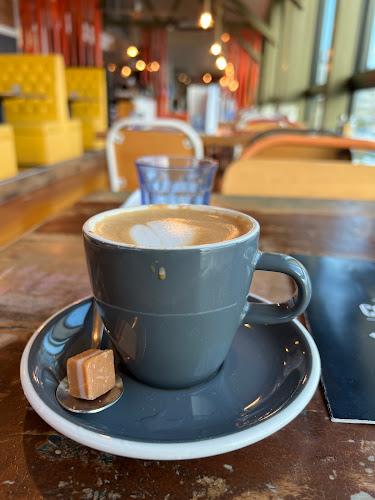 Coene's Bar & Eatery