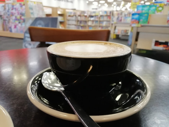 Robert Harris Cafe Albany