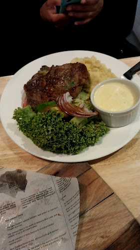 Comments and reviews of La Porchetta Restaurant Dunedin