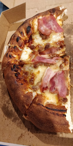 Comments and reviews of Domino's Pizza Queenstown (Shotover Street)