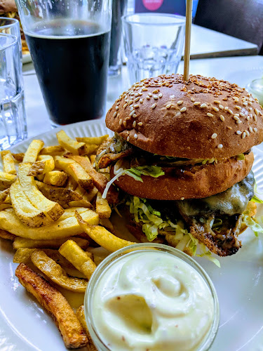 Comentarii opinii despre Laundry