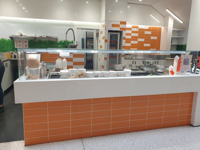 Comments and reviews of TANK Hornby- Smoothies, Raw Juices, Salads & Wraps