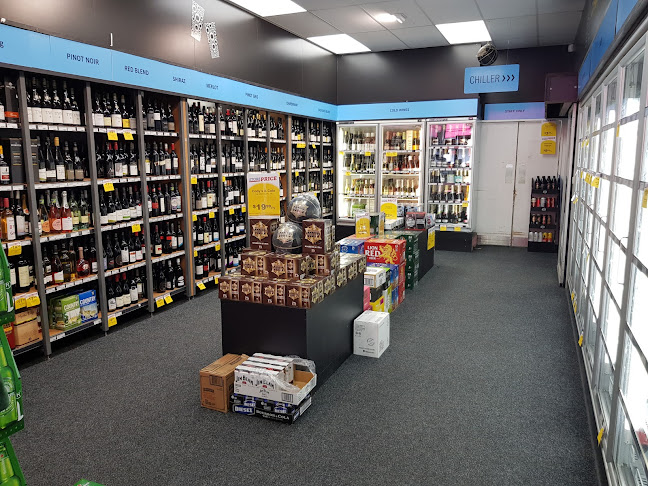 Super Liquor Hillcrest - Hospitality and gastronomy