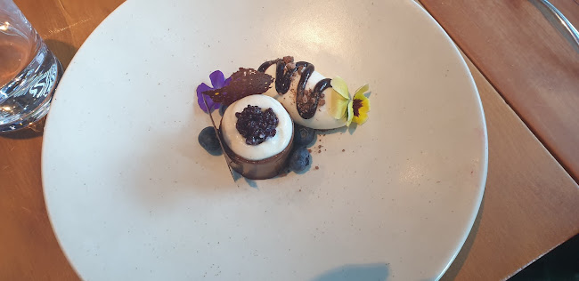 Opinii despre Ahi. în Auckland - Hospitality and gastronomy