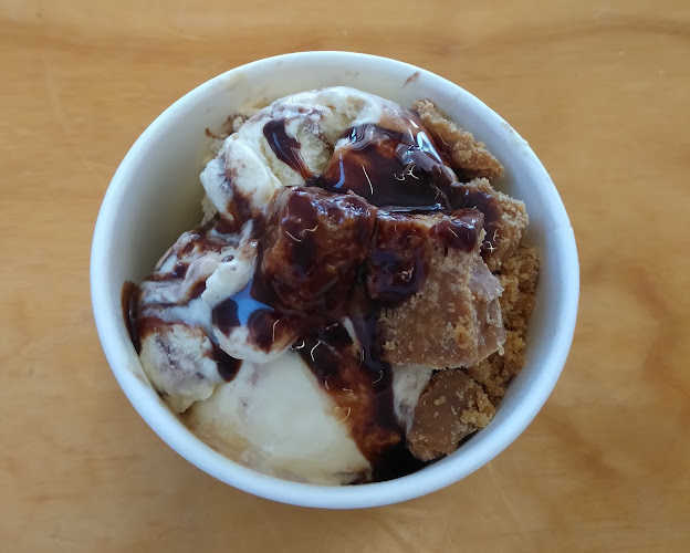 Yo and Co. - Hospitality and gastronomy