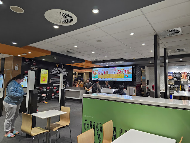 Opinii despre McDonald's Rolleston în Rolleston - Hospitality and gastronomy
